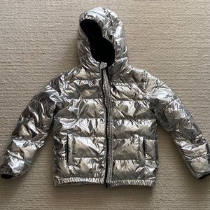 Primary silver puffy hooded winter coat, kids sz 8-9